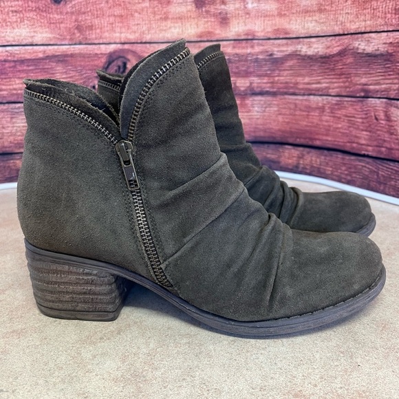 Miz Mooz Suede Grover Ruched Scrunchy Forest Green Side Zip Ankle Bootie - Picture 2 of 14